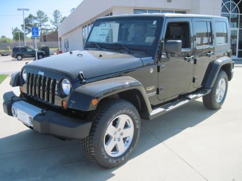 Black Jeep Wrangler Unlimited Sahara 4x4.  Click to enlarge.