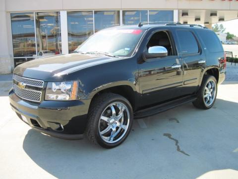 Black Chevrolet Tahoe LTZ.  Click to enlarge.