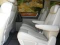 2008 Town & Country Limited #16