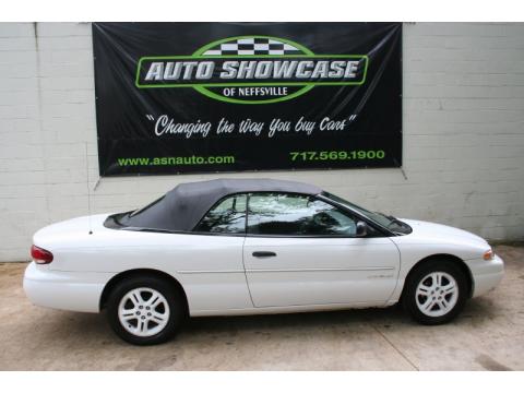 Bright White Chrysler Sebring JX Convertible.  Click to enlarge.