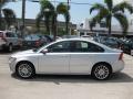 2010 S40 2.4i #2