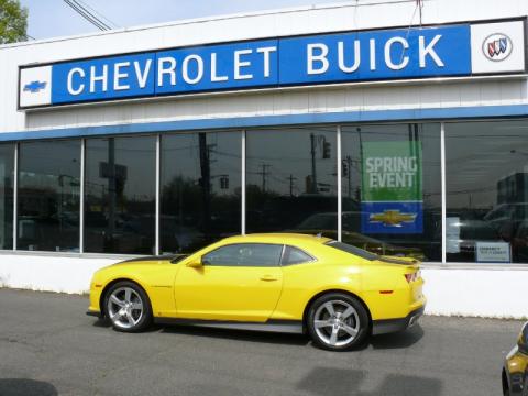 Rally Yellow Chevrolet Camaro SS Coupe.  Click to enlarge.