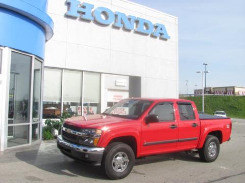 Victory Red Chevrolet Colorado LT Crew Cab 4x4.  Click to enlarge.