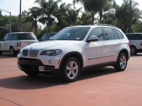 Bmw X5 2010 White. Alpine White 2010 BMW X5