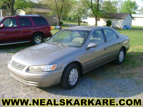 Antique Sage Pearl Toyota Camry LE.  Click to enlarge.