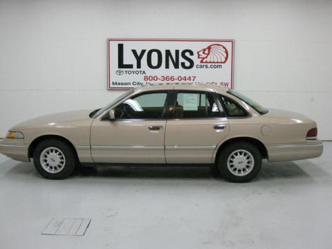 Light Saddle Metallic Ford Crown Victoria LX.  Click to enlarge.