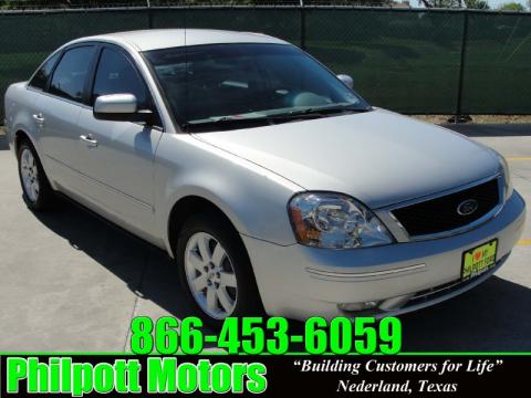 Silver Frost Metallic Ford Five Hundred SEL AWD.  Click to enlarge.