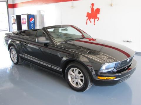 Black Ford Mustang V6 Deluxe Convertible.  Click to enlarge.