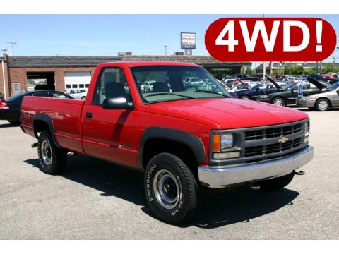 Victory Red Chevrolet Silverado 2500 Regular Cab 4x4.  Click to enlarge.