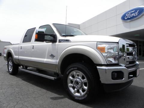 White Platinum Metallic Tri-Coat Ford F250 Super Duty Lariat Crew Cab 4x4.  Click to enlarge.