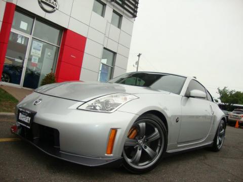 Silver Alloy Metallic Nissan 350Z NISMO Coupe.  Click to enlarge.