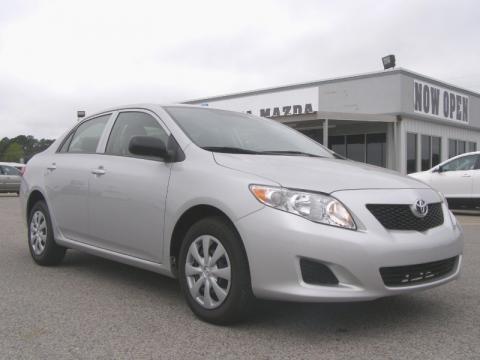 Classic Silver Metallic Toyota Corolla .  Click to enlarge.
