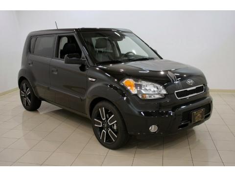 Shadow Black Kia Soul Shadow Dragon Special Edition.  Click to enlarge.