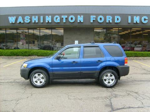 Sonic Blue Metallic Ford Escape XLT V6 4WD.  Click to enlarge.