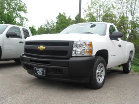 Summit White Chevrolet Silverado 1500 Regular Cab.  Click to enlarge.