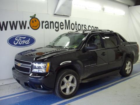 Black Chevrolet Avalanche LTZ 4WD.  Click to enlarge.