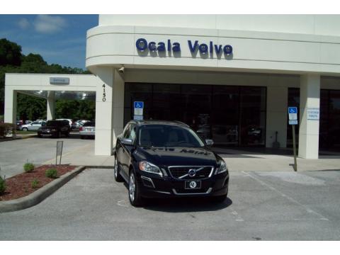 Black Sapphire Metallic Volvo XC60 T6 AWD R-Design. Click to enlarge. Black Sapphire Metallic Volvo XC60 T6 AWD R-Design. Click to enlarge.