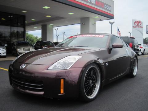 Interlagos Fire Metallic Nissan 350Z Coupe.  Click to enlarge.