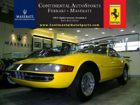 Yellow Ferrari 365 GTB/4 Daytona.  Click to enlarge.