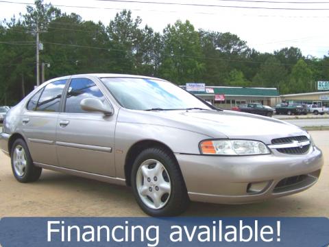 Brushed Pewter Nissan Altima GXE.  Click to enlarge.