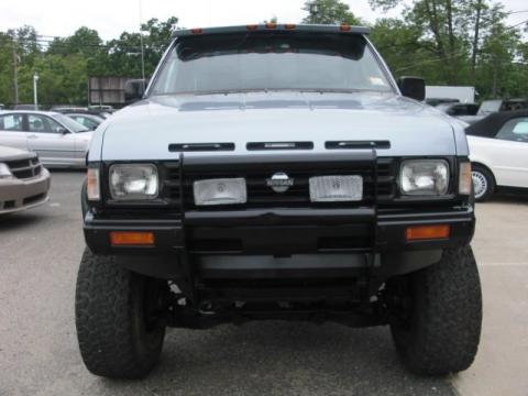 1990 Nissan 4x4 pickup for sale #10