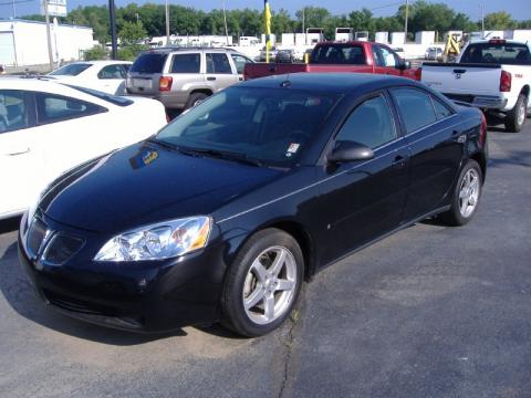 Black Pontiac G6 V6 Sedan.  Click to enlarge.