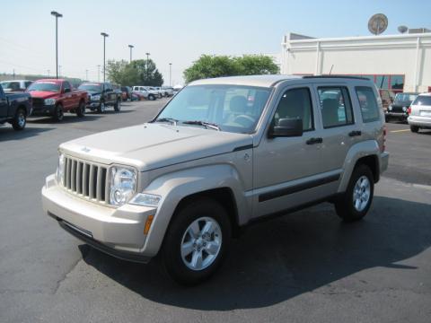 Light Graystone Pearl Jeep Liberty Sport 4x4.  Click to enlarge.