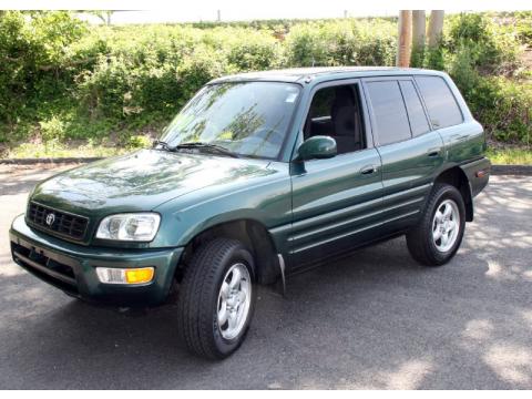 Deep Jewel Green Pearl Toyota RAV4 4WD.  Click to enlarge.