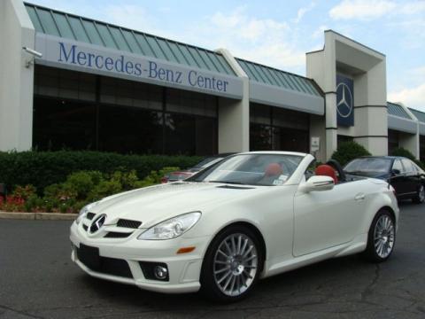 Arctic White Mercedes-Benz SLK 350 Roadster.  Click to enlarge.