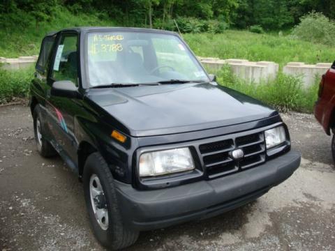 Black Geo Tracker Soft Top 4x4.  Click to enlarge.