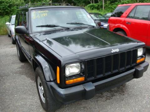 Black Jeep Cherokee Sport 4x4.  Click to enlarge.