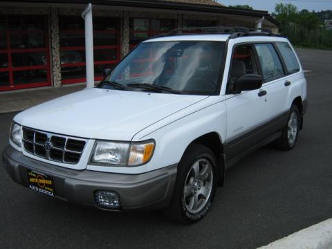 Aspen White Subaru Forester S.  Click to enlarge.