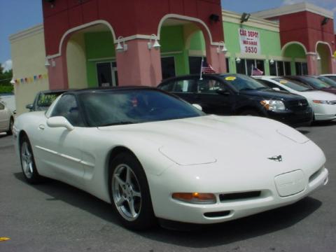 Speedway White Chevrolet Corvette Coupe.  Click to enlarge.