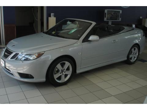 Snow Silver Metallic Saab 9-3 2.0T Convertible.  Click to enlarge.