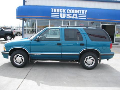 Bright Blue Metallic Chevrolet Blazer LT 4x4.  Click to enlarge.