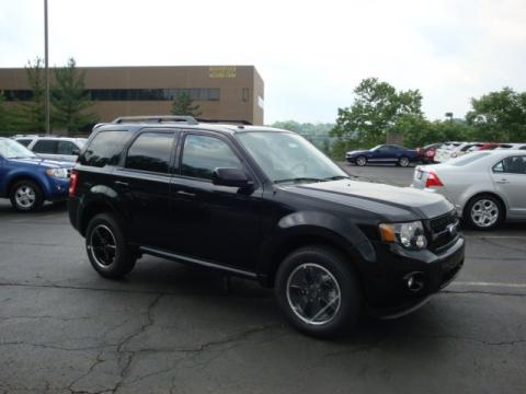 Black Ford Escape XLT Sport Package 4WD.  Click to enlarge.