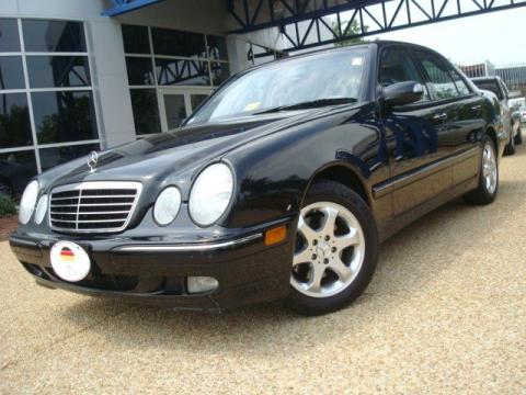 Black Mercedes-Benz E 320 Sedan.  Click to enlarge.