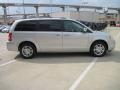 2010 Town & Country Limited #4