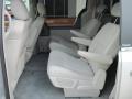 2010 Town & Country Limited #8