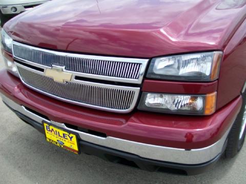 Sport Red Metallic Chevrolet Silverado 1500 LT Extended Cab.  Click to enlarge.