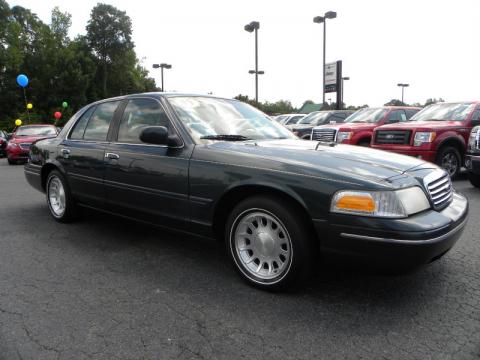 Dark Green Metallic Ford Crown Victoria LX.  Click to enlarge.
