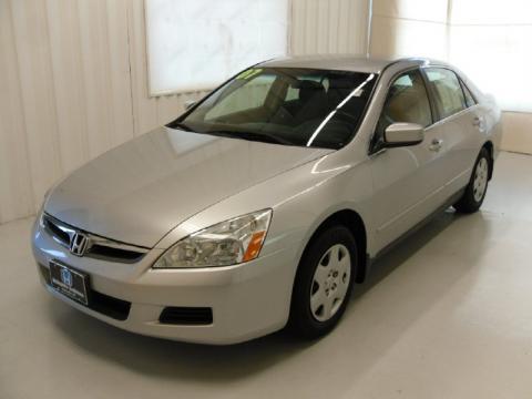 Alabaster Silver Metallic Honda Accord LX Sedan.  Click to enlarge.