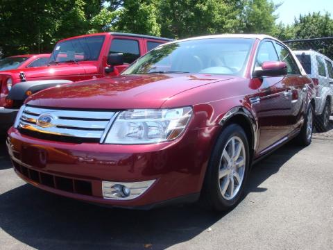 Merlot Metallic Ford Taurus SEL.  Click to enlarge.