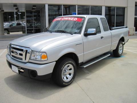 Silver Metallic Ford Ranger XLT SuperCab.  Click to enlarge.