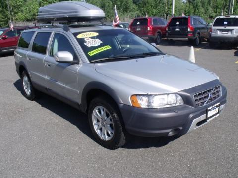 Silver Metallic Volvo XC70 AWD Cross Country.  Click to enlarge.