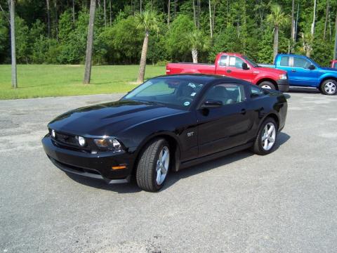 Black Ford Mustang GT Coupe.  Click to enlarge.