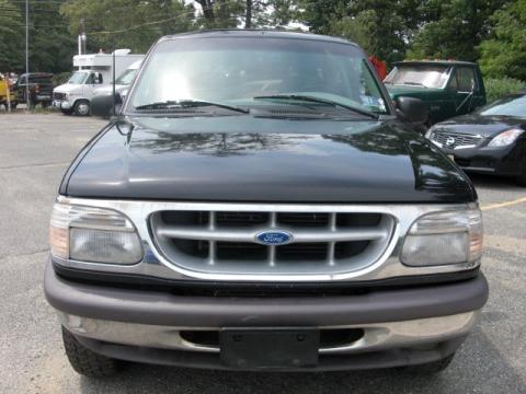 Black Ford Explorer XLT 4x4.  Click to enlarge.