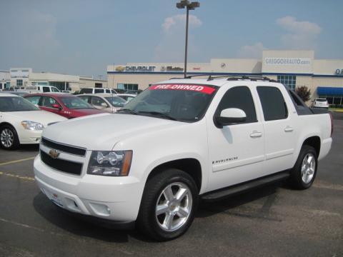 Summit White Chevrolet Avalanche LTZ 4WD.  Click to enlarge.