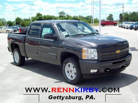 Taupe Gray Metallic Chevrolet Silverado 1500 LT Crew Cab 4x4.  Click to enlarge.