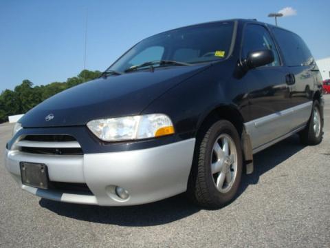 Classic Black Nissan Quest SE.  Click to enlarge.